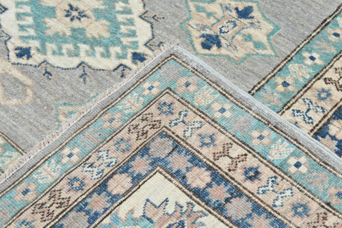 9x12ft Kazak Rug 30611 - Image 5